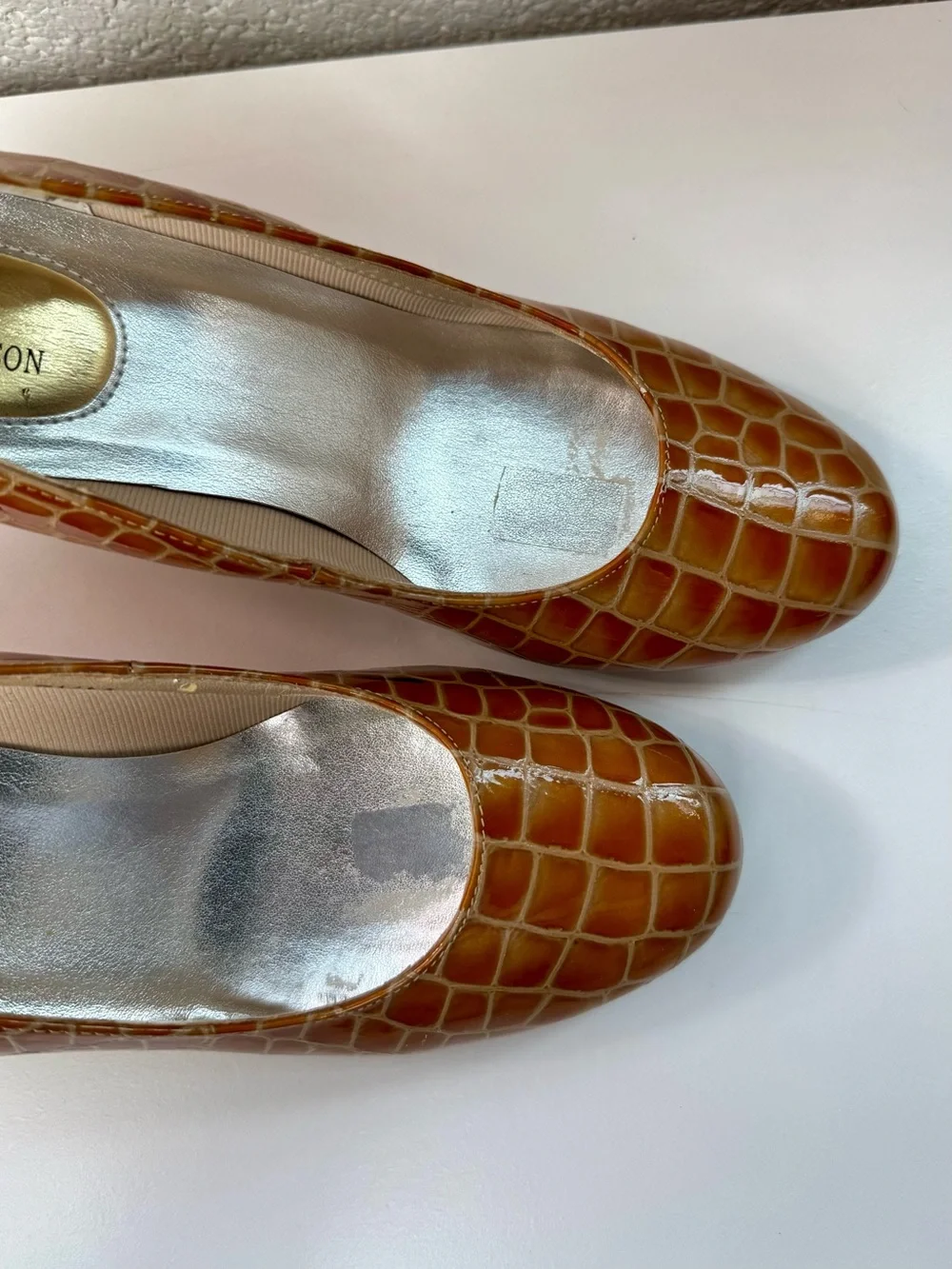 Vintage Ros Hommerson Patent Leather Croc Pumps
